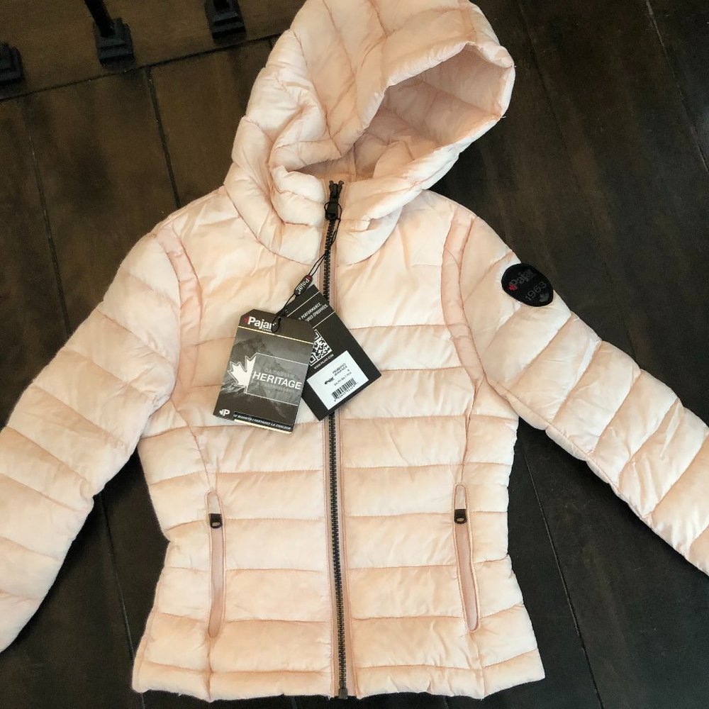 Pajar Girls winter Canadian Heritage Performance Down Coat NEVER WORN